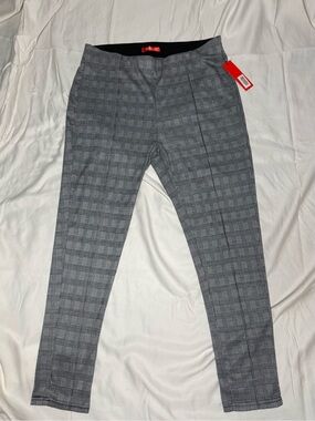 Maze Collection Pull On Pants 1X Plus Black White Glen Plaid Stretch Knit NWT